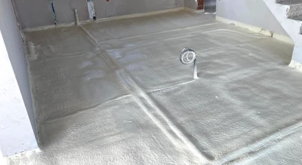 Realizacja IzolPoznań - Izolacja posadzki pianą PUR